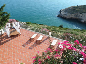 Baia Scirocco Bed and Breakfast